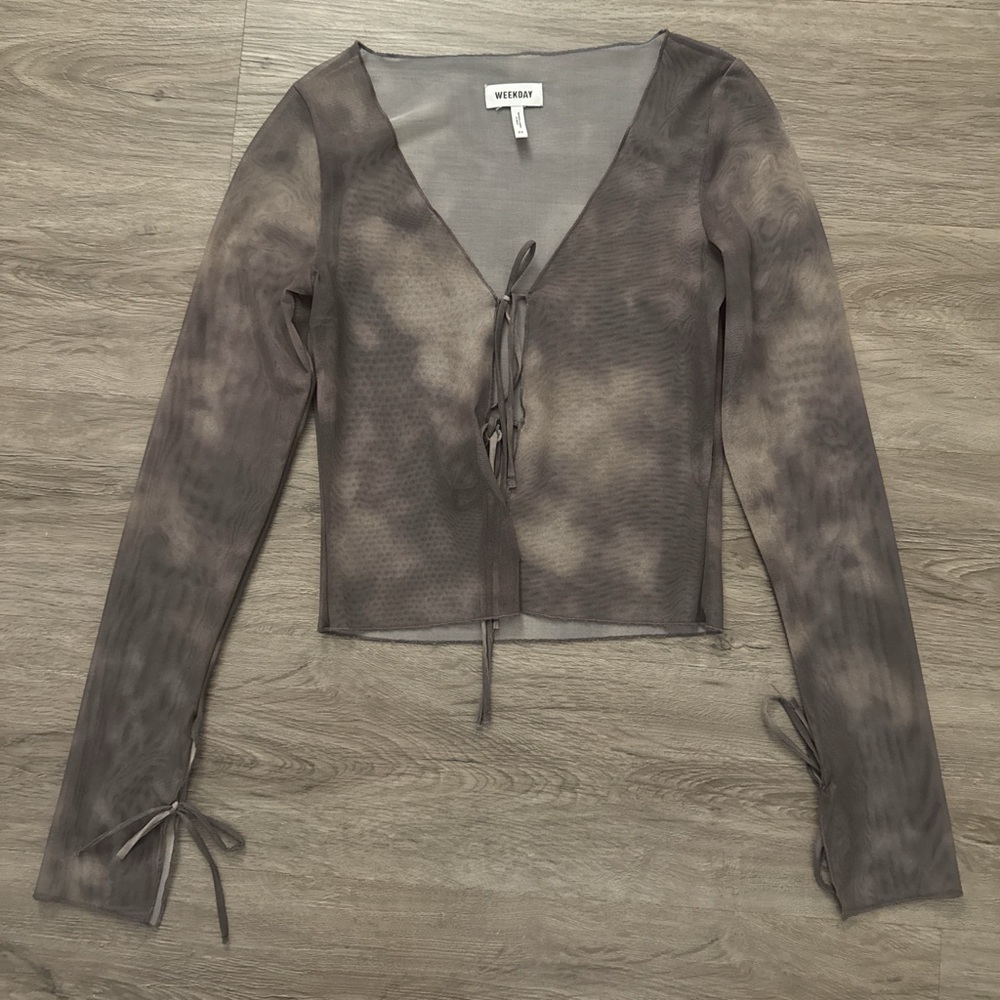 Weekday Gray Tie-Dye Crop Top